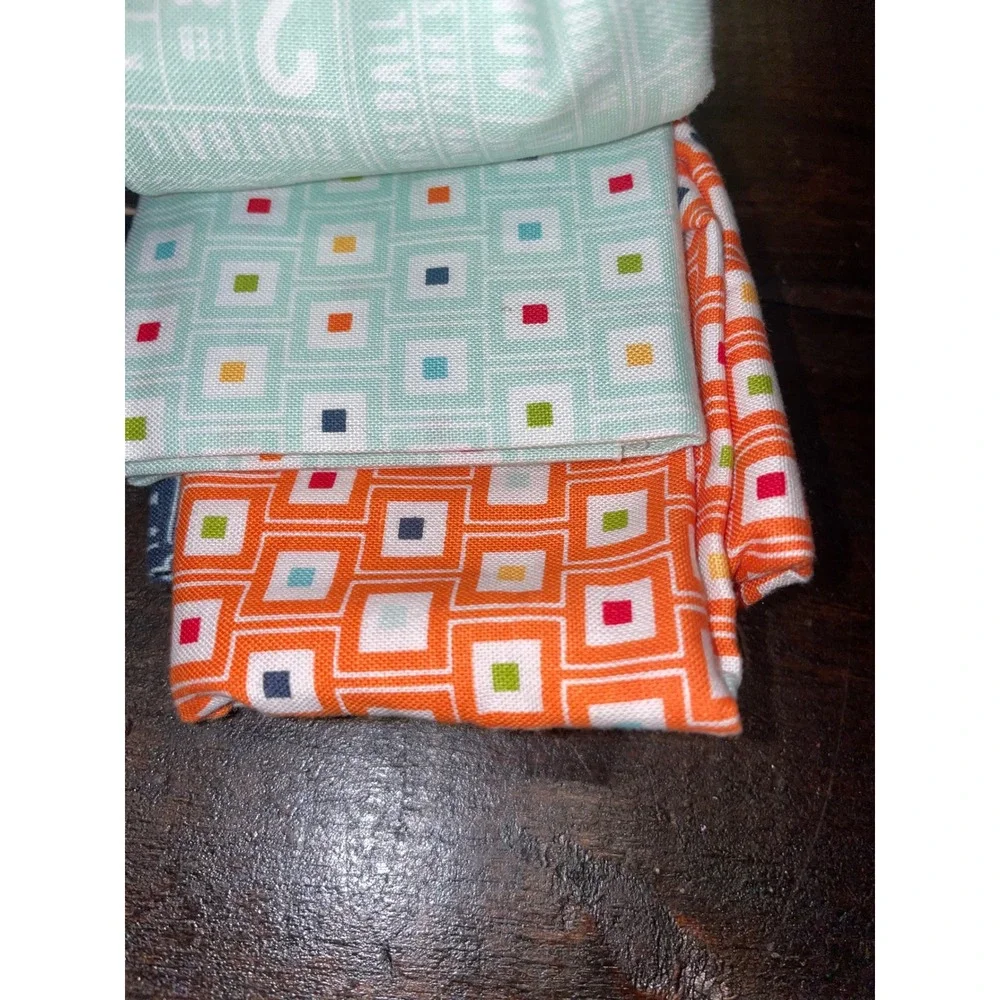 Alpine Fabrics 5 PC Fat Quarter Bundle Playball Cotton‎ Fabric Squares